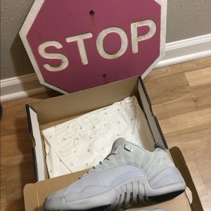 Jordan 12 Cool Grey / Electric Green